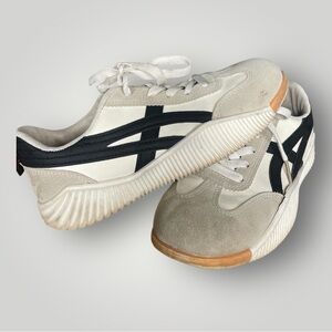 DeFlorance Sneakers White Black Lace Up Casual Shoes Women’s EU 40 / US 9